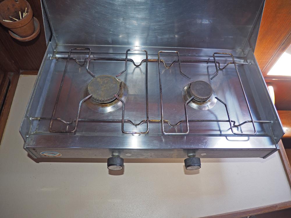 Cabin en avant, H&eacute;bergements